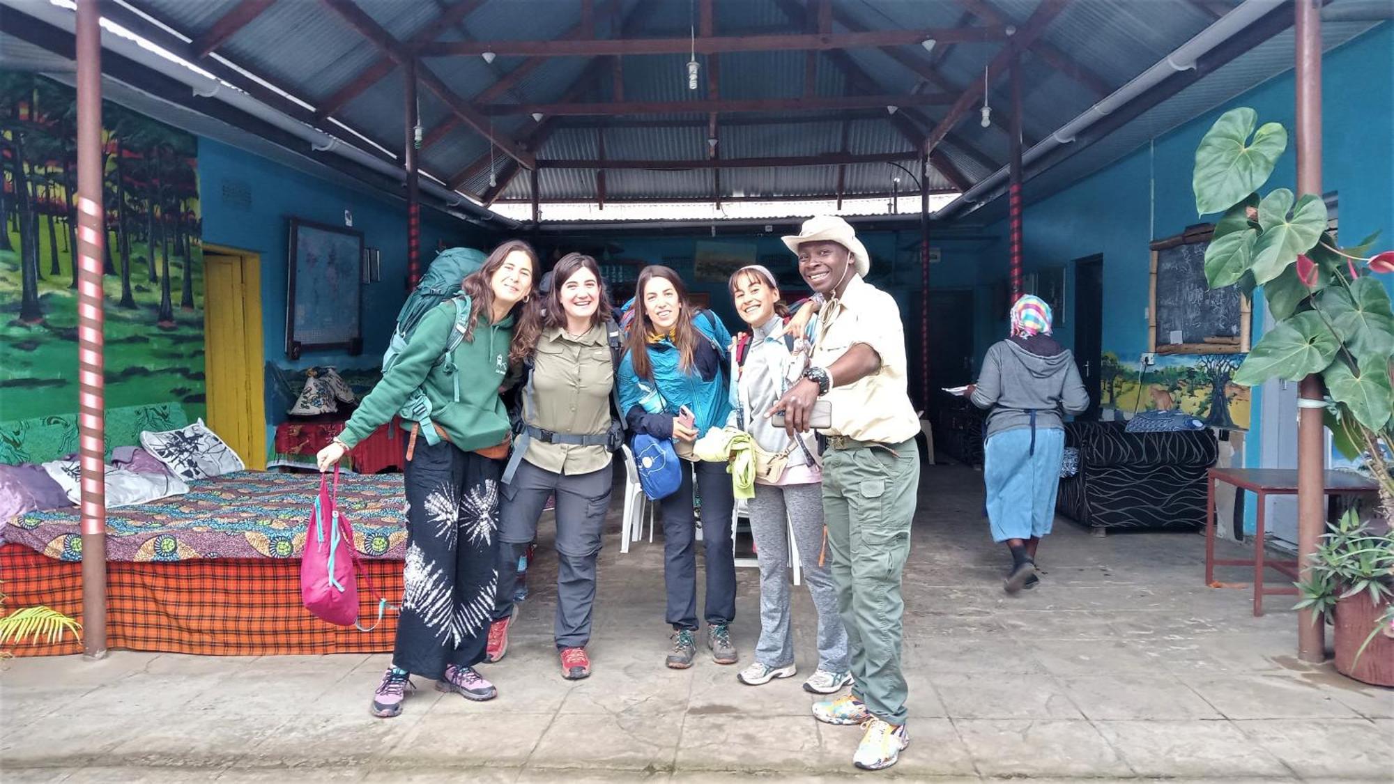 First Point Arusha Hostel Ngoại thất bức ảnh