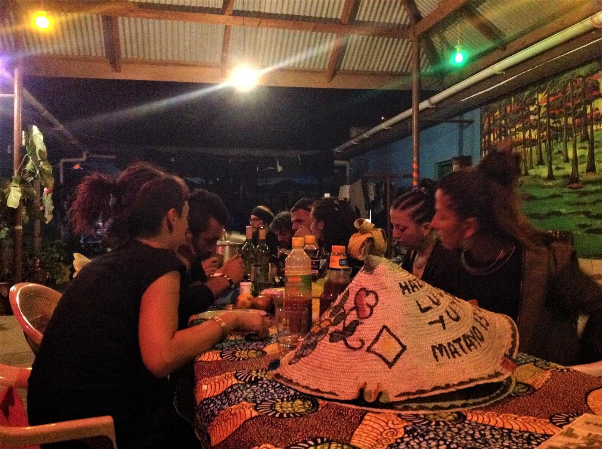 First Point Arusha Hostel Ngoại thất bức ảnh