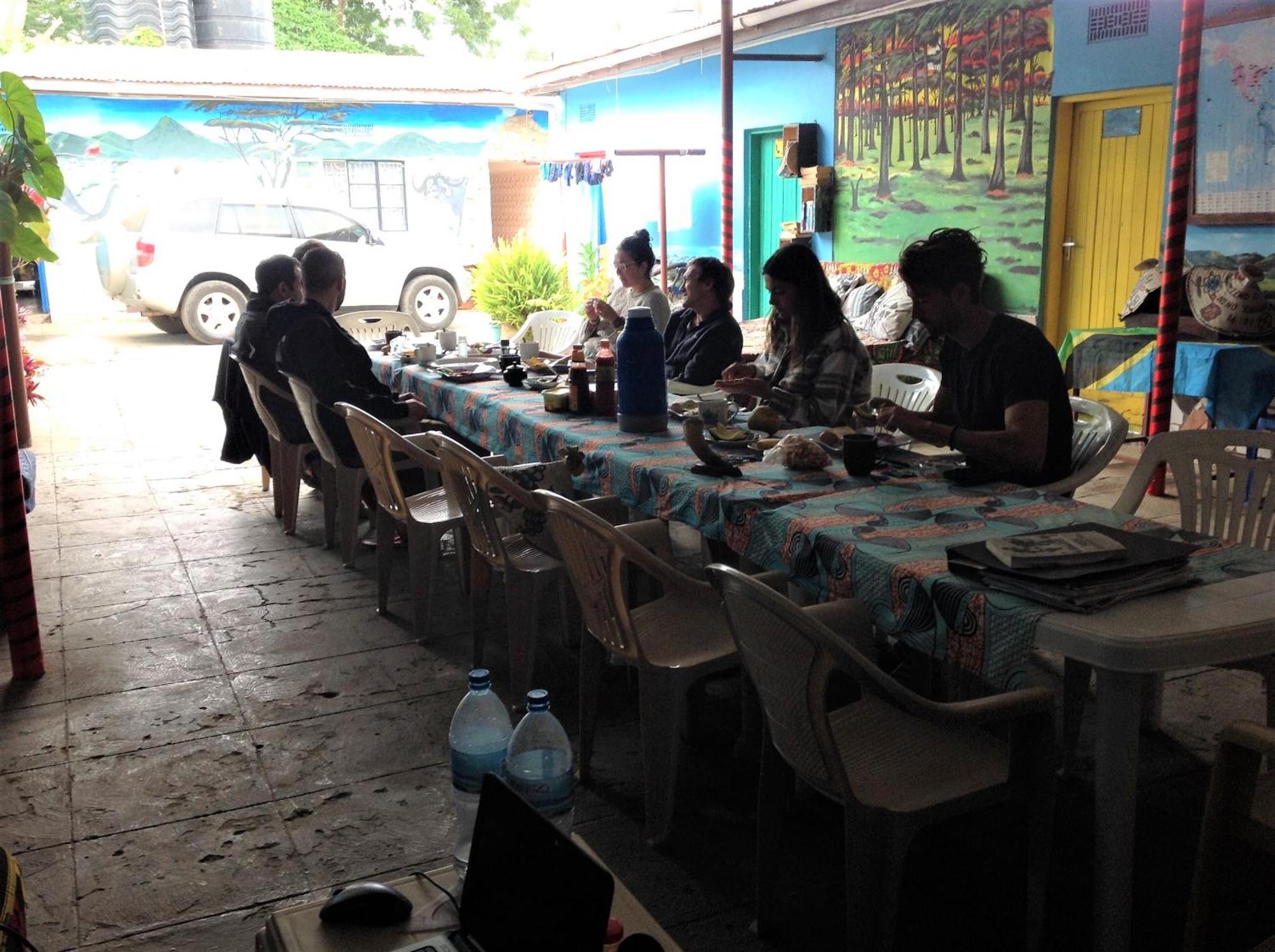 First Point Arusha Hostel Ngoại thất bức ảnh