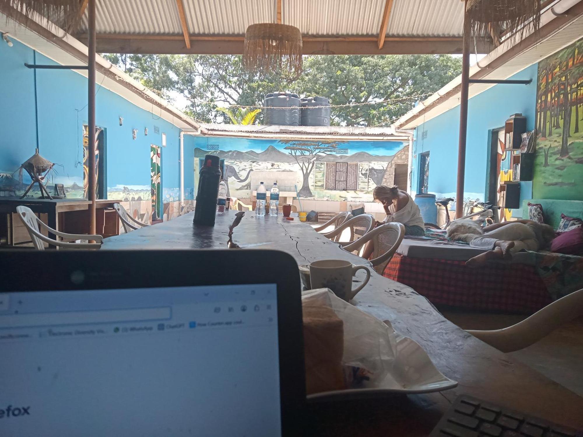 First Point Arusha Hostel Ngoại thất bức ảnh
